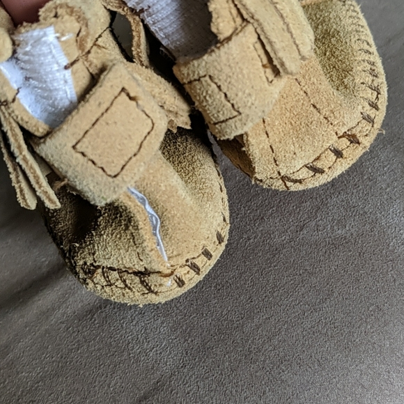 Minnetonka Size 1 Infant Baby Mocassins Leather - Picture 7 of 12